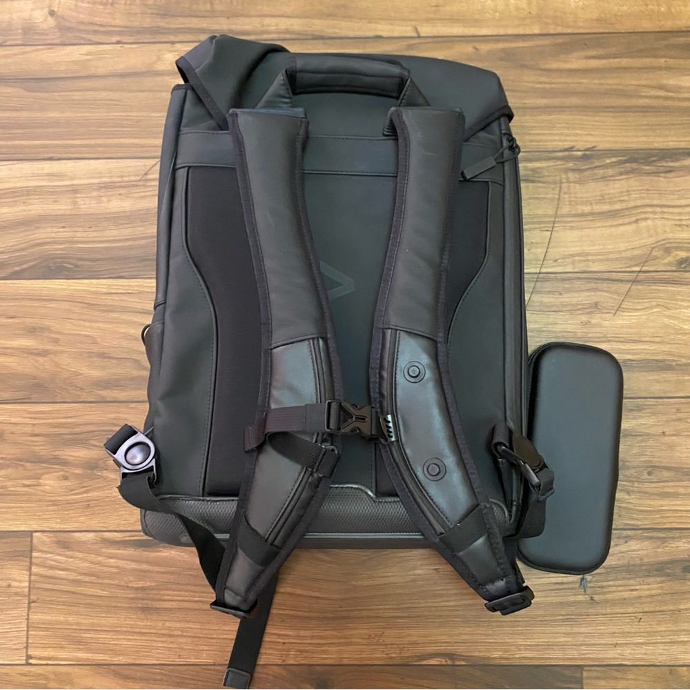 Zero-G Weight-Reducing Backpack - Best Lightweigh… - image 3